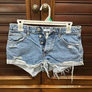 Forever 21 denim shorts size 27